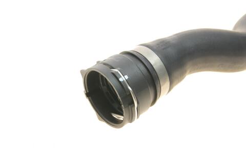 Патрубок радіатора BMW 5 (F10) 10-16 Патрубок радіатора BMW 5 (F10) 10-16