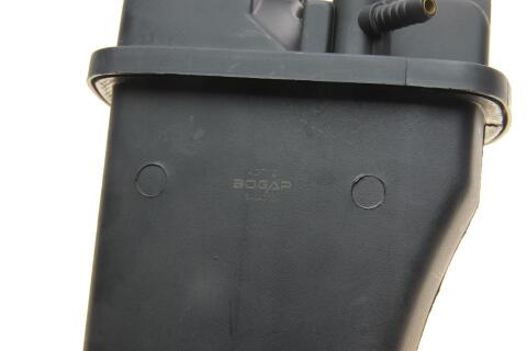 Бачок розширювальний BMW 5 (E39) 2.0-3.0i 95-04 (M52/M54) Бачок розширювальний BMW 5 (E39) 2.0-3.0i 95-04 (M52/M54)