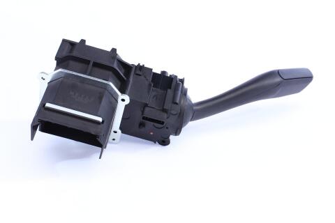 Переключатель поворотов Audi A4 00-08/A6 04-11/A8 03-10/Q7 06-15