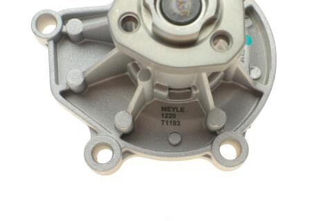 Насос воды Seat Cordoba/Ibiza/Toledo/Skoda Fabia/Rapid/Roomster/VW Polo 1.2/1.2 12V 02-