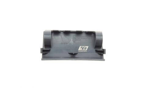 Заглушка порога VW Passat 05-10 Заглушка порога VW Passat 05-10