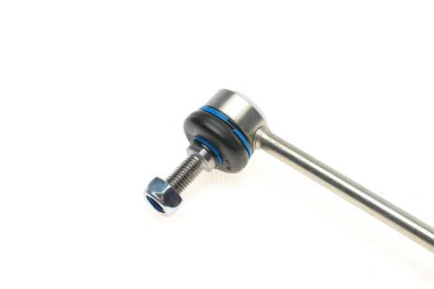 Тяга стабілізатора (переднього) (R) BMW 1 (E81/E88)/3 (E90-E93) 04-