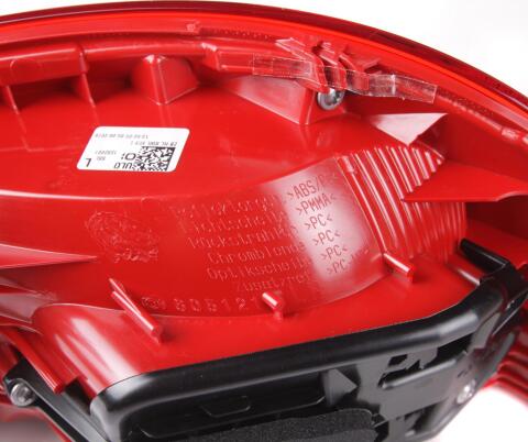 Ліхтар задній VW Passat 10-14 (L)