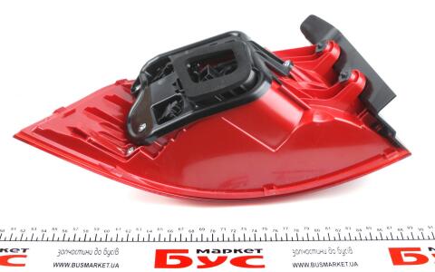 Ліхтар задній VW Passat 10-14 (R)