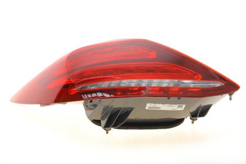 Фонарь задний MB C-class (W205) 14-(L)