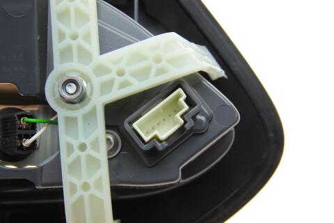 Фонарь задний MB C-class (S205) 14-(R)