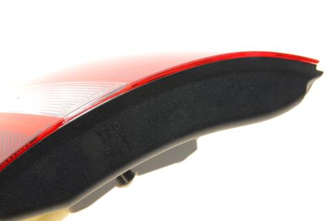 Фонарь задний MB C-class (S205) 14-(R)