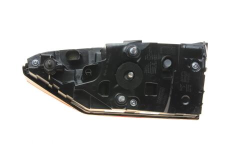 Фонарь задний Audi A6 18-(L)