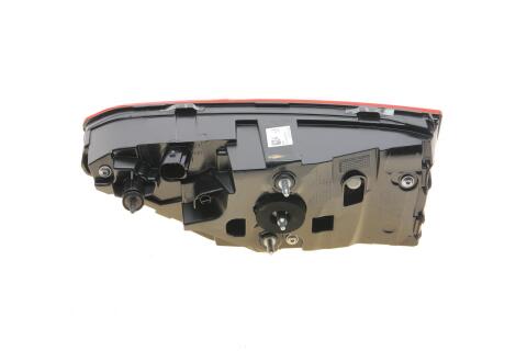 Фонарь задний Audi A6 18-(L)