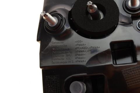 Фонарь задний Audi A6 18-(R) Фонарь задний Audi A6 18-(R)