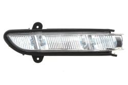 Повторитель поворота на зеркало MB CLS-/S-/E-class (W211/S211) 02-06 (R) Повторитель поворота на зеркало MB CLS-/S-/E-class (W211/S211) 02-06 (R)