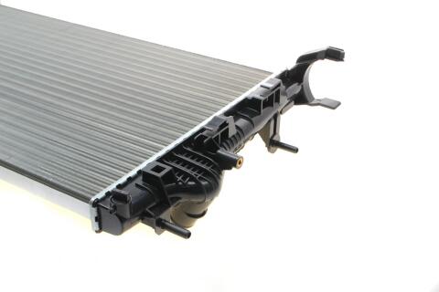 Радиатор охлаждения Renault Scenic III/Megane III 1.6-2.0Di 08- Радиатор охлаждения Renault Scenic III/Megane III 1.6-2.0Di 08-