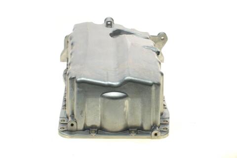 Маслоприймач (піддон) VW Golf/Caddy/Skoda Octavia 1.9TDI/2.0SDI 04-10 Маслоприймач (піддон) VW Golf/Caddy/Skoda Octavia 1.9TDI/2.0SDI 04-10