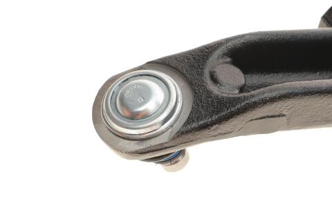 Рычаг подвески (передний/снизу) (R) Renault Master II/Opel Movano 98-