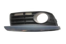 Вставка бампера (под противотуманку) VW Golf V/Jetta 06-10 (R) Вставка бампера (под противотуманку) VW Golf V/Jetta 06-10 (R)