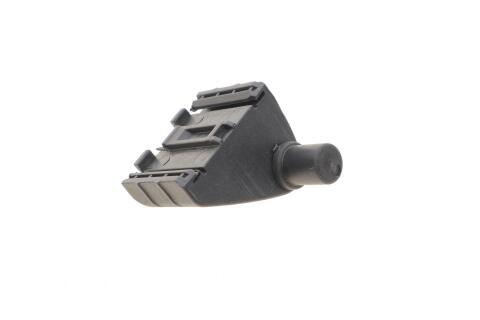 Крепление полки багажника VW Caddy 04-20(L) Крепление полки багажника VW Caddy 04-20(L)