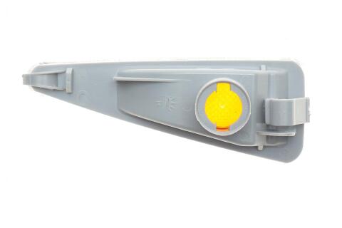 Повторювач повороту на крило Renault Sandero 08-12 (R) Повторювач повороту на крило Renault Sandero 08-12 (R)