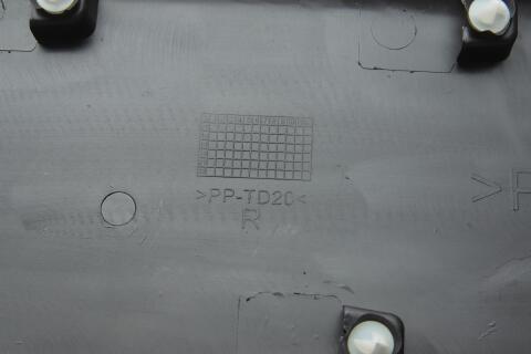 Молдинг двері (бокової/R) Renault Master 11-