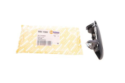 Ручка дверей (передніх/задньої) (R) Renault Megane 99-03/Clio 98-12 Ручка дверей (передніх/задньої) (R) Renault Megane 99-03/Clio 98-12