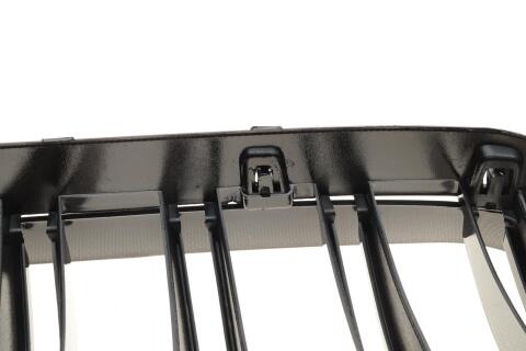 Решітка радіатора BMW 5 (F10) 09-16 (к-кт)