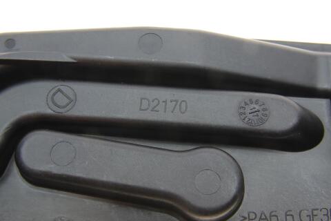 Кронштейн радиатора BMW 5 (E60)/7 (E65/E66/E67) 01-10 (L) Кронштейн радиатора BMW 5 (E60)/7 (E65/E66/E67) 01-10 (L)