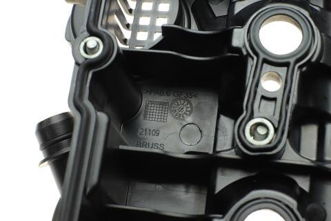 Крышка клапанов BMW 5 (F10)/3 (E90/F30) 3.0D 07- (N57/M57)