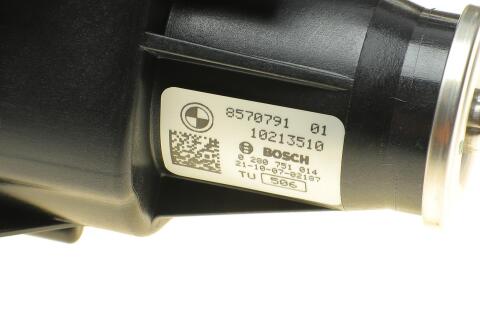 Колектор впускний BMW 5 (F07/F10/G30) 09- (N57) Колектор впускний BMW 5 (F07/F10/G30) 09- (N57)