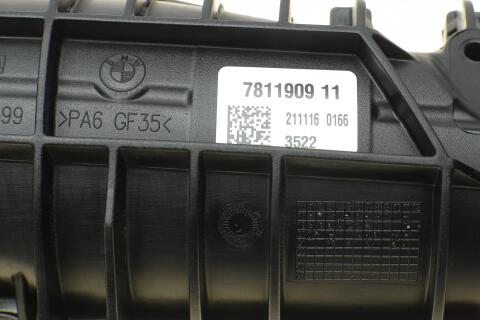 Колектор впускний BMW 5 (F07/F10/G30) 09- (N57) Колектор впускний BMW 5 (F07/F10/G30) 09- (N57)