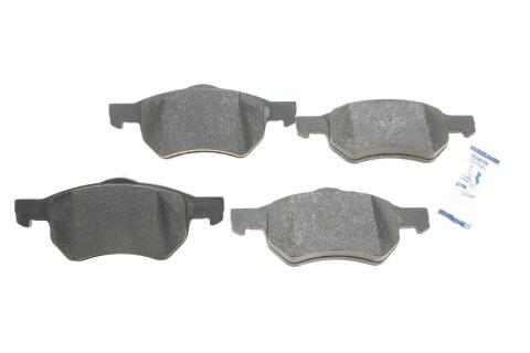 Колодки тормозные (передние) Сhrysler Voyager 95-08/Dodge Caravan 00-07