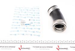 Патрубок інтеркулера (нижній) (L) VW T5 1.9D/2.5D 03-09 Патрубок інтеркулера (нижній) (L) VW T5 1.9D/2.5D 03-09