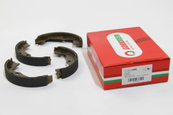 Колодки ручного тормоза Opel Astra F 91-01/Vectra A ,B 88-03 Колодки ручного тормоза Opel Astra F 91-01/Vectra A ,B 88-03