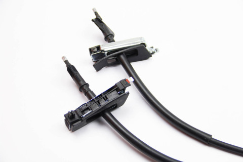 Трос ручного гальма зад. Focus 98- (барабан) (1483/1320x2)