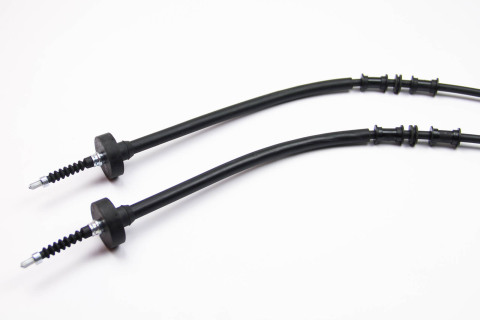 Трос ручного гальма зад. Astra G 98- (диск) (1593/1400x2) (Bosch)