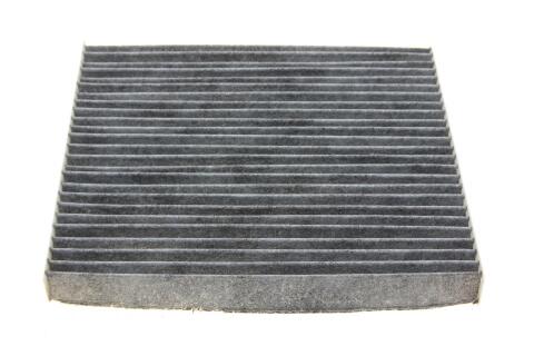 Фільтр салону Toyota Avensis/Corolla 00- (вугільний)