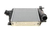 Радіатор інтеркулера Dacia Duster 1.2 TCe 13-/Renault Clio 1.5 dCi 12- Радіатор інтеркулера Dacia Duster 1.2 TCe 13-/Renault Clio 1.5 dCi 12-