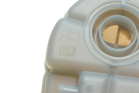 Бачок розширювальний Audi A6/A7/A8 1.8/2.0/2.8/3.0 10-18