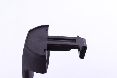 Ручка дверей (ззовні) Ford Connect 02-13 Ручка дверей (ззовні) Ford Connect 02-13