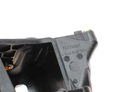 Корпус фільтра масляного BMW 3 (E90-E93/F30/F80)/4 (F32)/5 (F10/F18) 2.0D 07- (N47 N57) Корпус фільтра масляного BMW 3 (E90-E93/F30/F80)/4 (F32)/5 (F10/F18) 2.0D 07- (N47 N57)