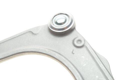 Рычаг подвески (передний/сверху) (L) BMW X5 (E70/F15/F85)/X6 (E71/E72/F16/F86) 07- M57/N55/N57/N62 Рычаг подвески (передний/сверху) (L) BMW X5 (E70/F15/F85)/X6 (E71/E72/F16/F86) 07- M57/N55/N57/N62