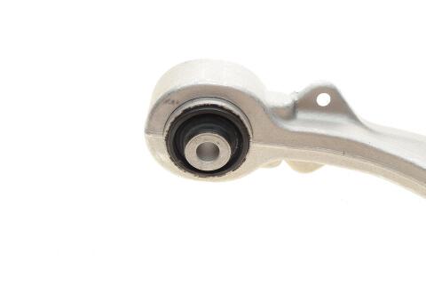 Рычаг подвески (передний/сверху) (L) BMW X5 (E70/F15/F85)/X6 (E71/E72/F16/F86) 07- M57/N55/N57/N62 Рычаг подвески (передний/сверху) (L) BMW X5 (E70/F15/F85)/X6 (E71/E72/F16/F86) 07- M57/N55/N57/N62