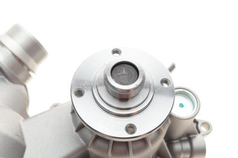 Помпа води BMW 7 (E65/E66/E67) 735i,Li/745i,Li/760i/760i,Li 01-09 N62/N73