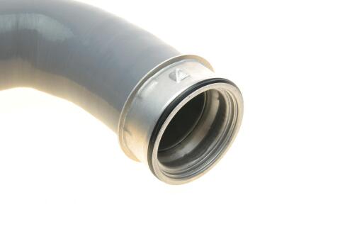 Патрубок інтеркулера (нижній) MB Sprinter 318 06- Патрубок інтеркулера (нижній) MB Sprinter 318 06-