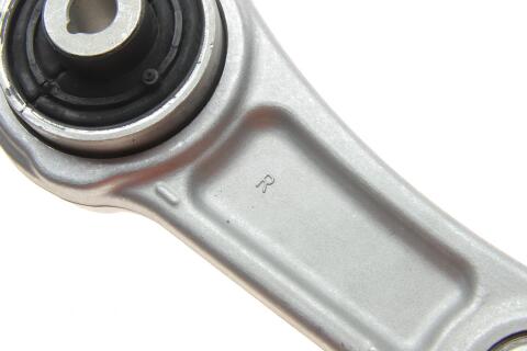 Рычаг подвески (передний) (R) MB C-class (W205)/E-class (W213) 13-