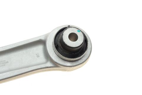 Важіль підвіски (передній/знизу/ззаду) (R) BMW 5 (F10/F18)/6 (F12/F13) 09-18