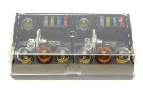 Комплект лампочок H7 24V PX26d (H7,C10W , R10W , W5W (T10) , P21W (S25)) (14 шт) Комплект лампочок H7 24V PX26d (H7,C10W , R10W , W5W (T10) , P21W (S25)) (14 шт)