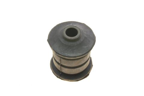 Сайлентблок важеля (заднього) VW T4 90-03 (SSP1638)