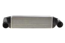 Радіатор інтеркулера BMW X3 (E83) 2.0D/3.0D 05-11 N47/M57 Радіатор інтеркулера BMW X3 (E83) 2.0D/3.0D 05-11 N47/M57