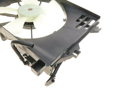 Вентилятор радіатора Toyota Corolla 01-08 (360mm) (з дифузором)