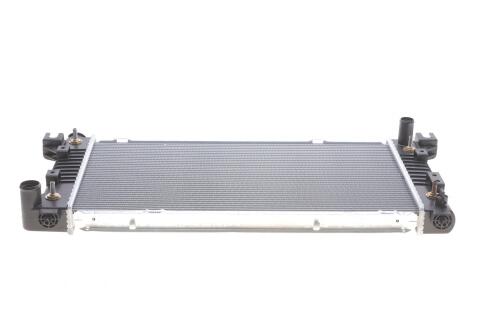 Радиатор охлаждения Chrysler Voyager/Caravan 2.4 95-01