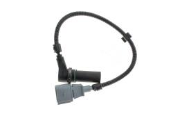 Датчик положения коленвала VW T5 2.5TDI 03-09
